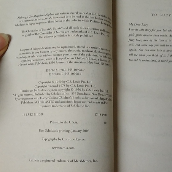 Lion Witch Wardrobe Chronicles Narnia C S Lewis Fantasy Children's Chapter Book - Picture 6 of 8